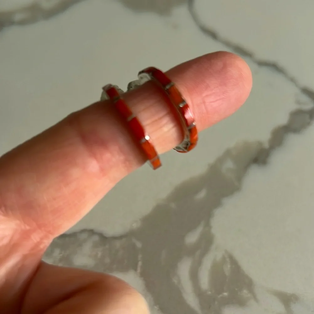 Sterling silver coral hoop earrings - Picture 4 of 5